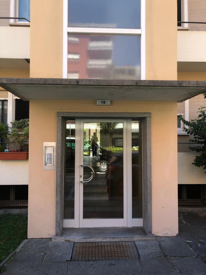 New & Modern Apartment With Beautiful Lake View! Lugano Exterior foto